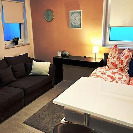 Schoenes Apartment In Muenchen ภายนอก รูปภาพ