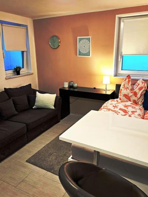Schoenes Apartment In Muenchen ภายนอก รูปภาพ
