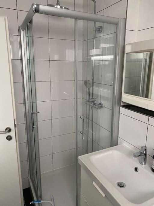 Schoenes Apartment In Muenchen ภายนอก รูปภาพ